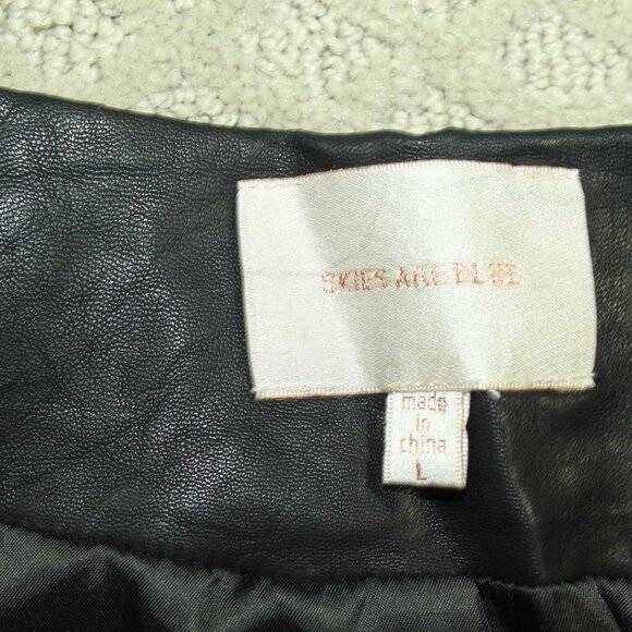 Skies are Blue Women's L Black Quilted Faux Leather Jacket - Picture 3 of 5